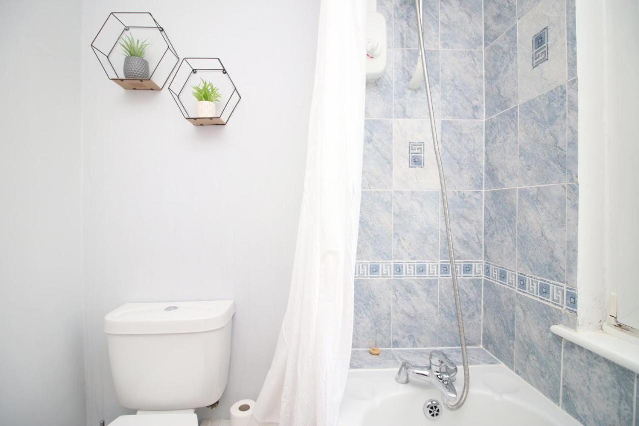 צ'לטנהם K Suites - Selkirk Street מראה חיצוני תמונה