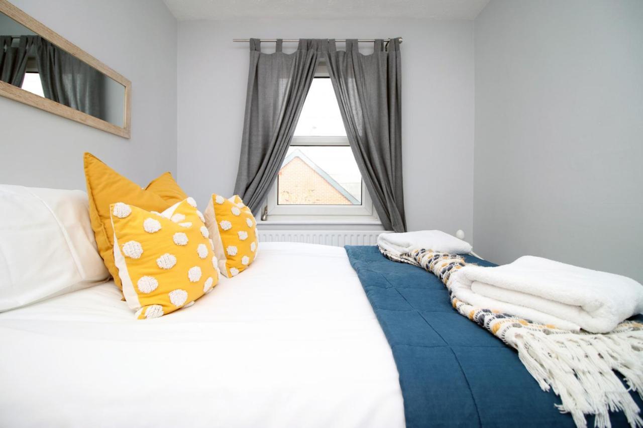 צ'לטנהם K Suites - Selkirk Street מראה חיצוני תמונה