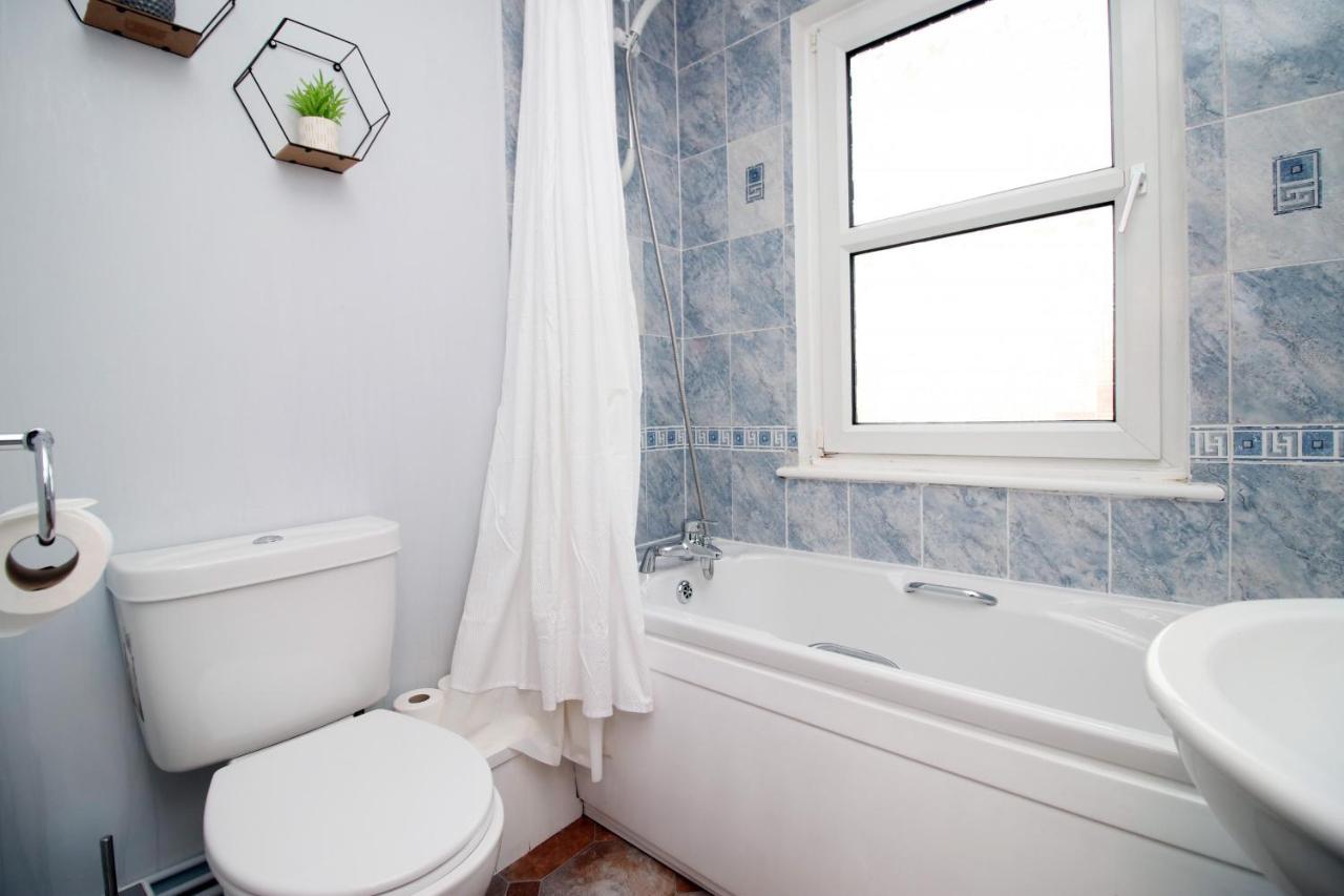 צ'לטנהם K Suites - Selkirk Street מראה חיצוני תמונה